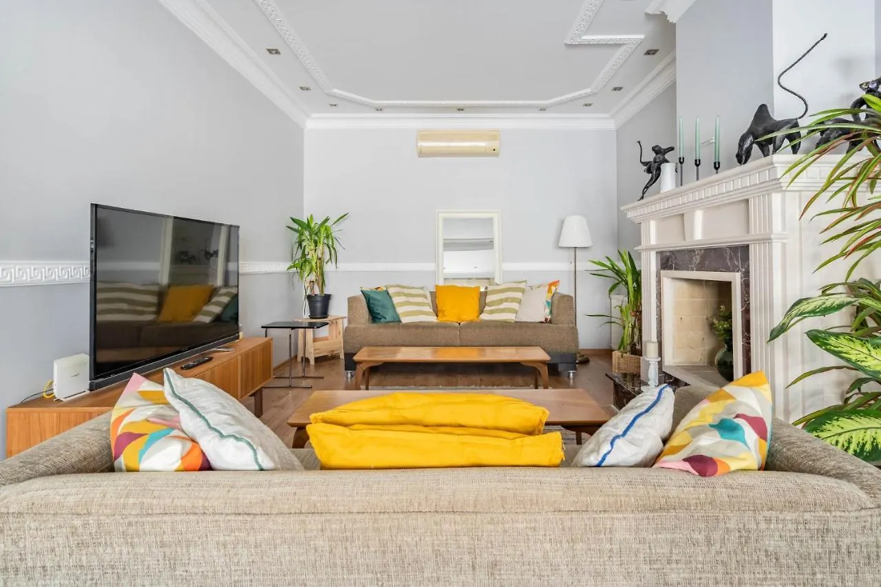 Exclusive Flat With Terrace In Nisantasi Apartment Istanbul