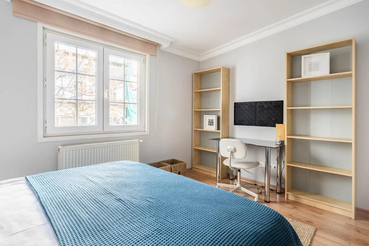 Exclusive Flat With Terrace In Nisantasi Apartment Istanbul 0*,